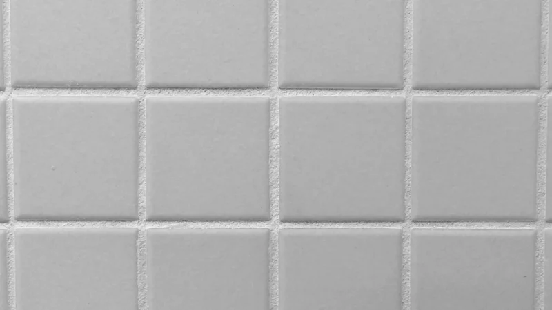 Inwestycja w fugę Mapei Ultracolor Plus 111 srebrny