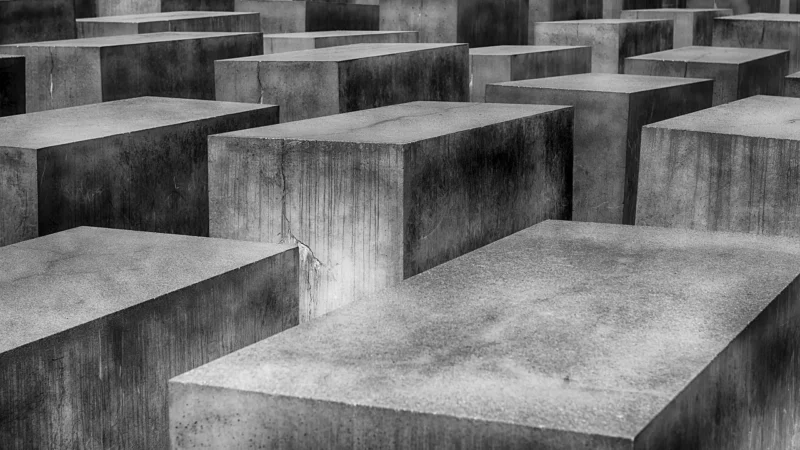 Jak wybrać odpowiedni bloczek fundamentowy?