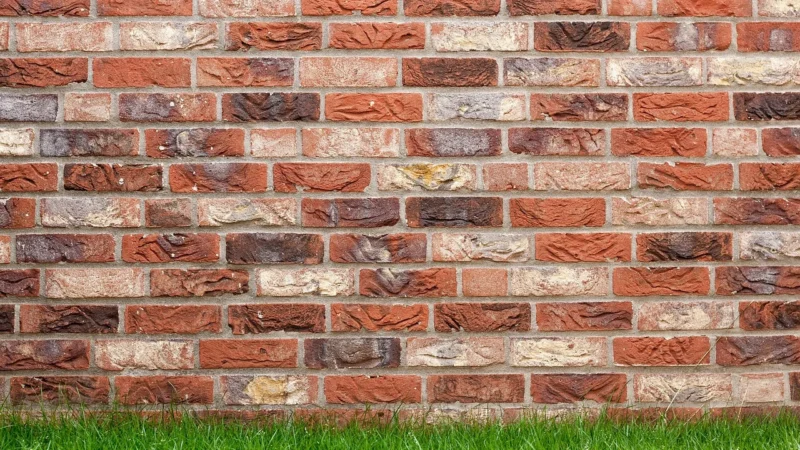 Nowoczesne cegły klinkierowe – wybór materiałów budowlanych