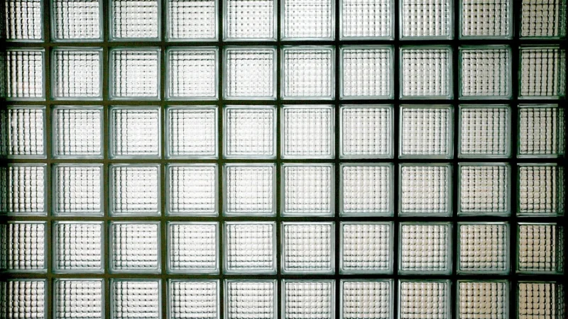 Nowoczesne rozwiązania w budownictwie: luksfery Seves Design Q 19